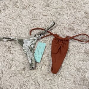 San Lorenzo Tropical Leaf and Rust Bikini bottoms